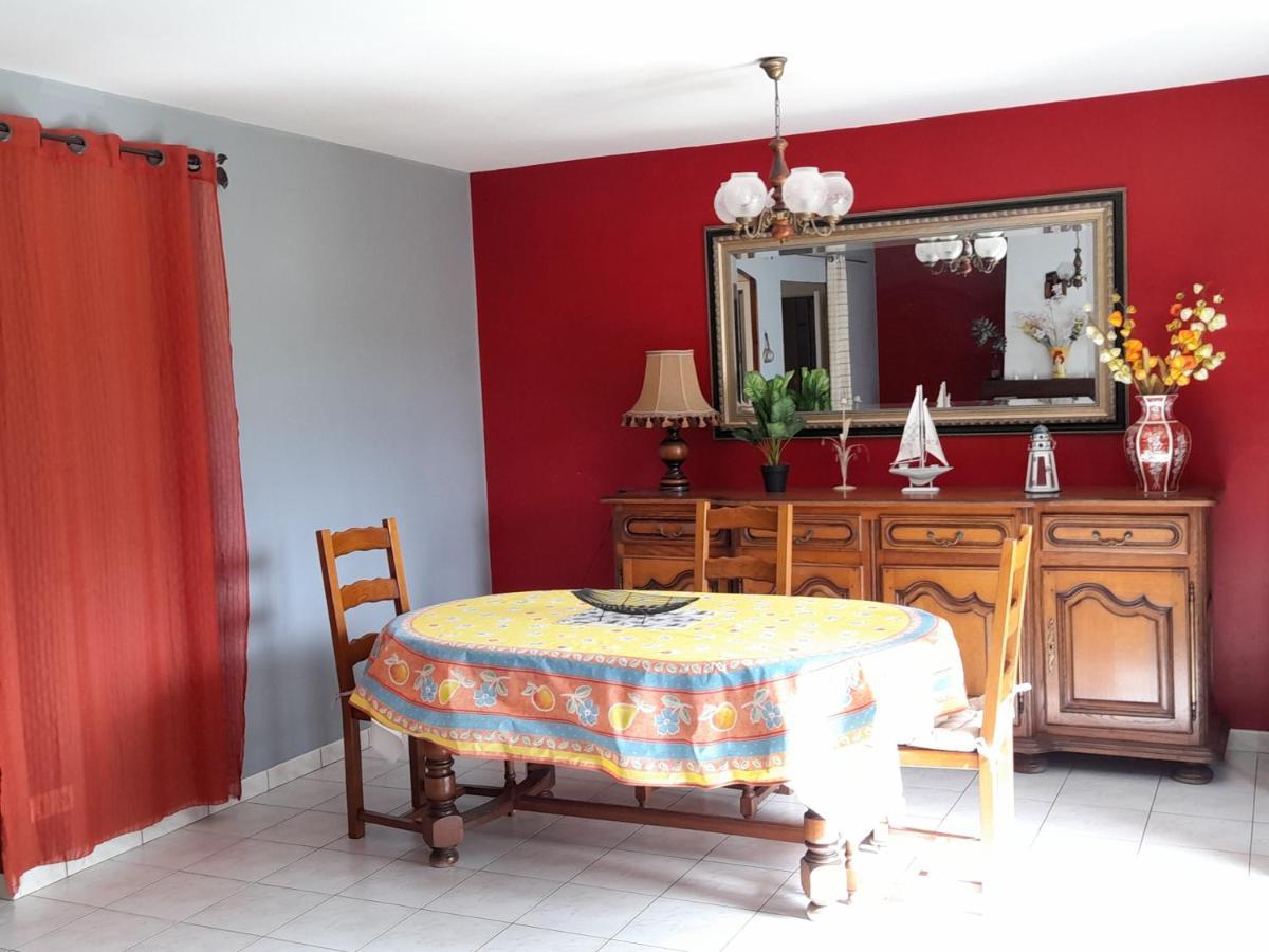 La Belle Maisonnette Montmorillon Eksteriør billede
