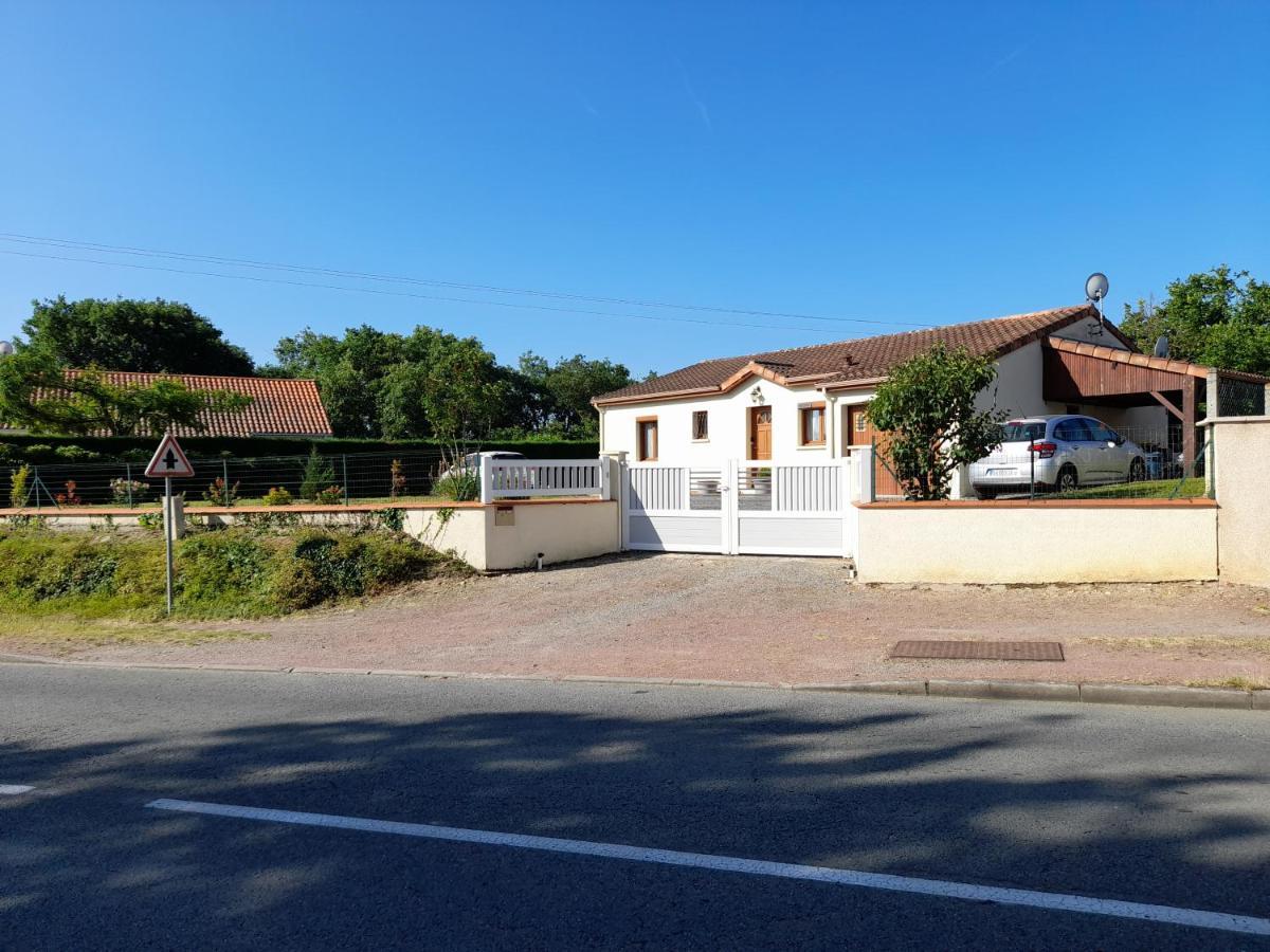 La Belle Maisonnette Montmorillon Eksteriør billede